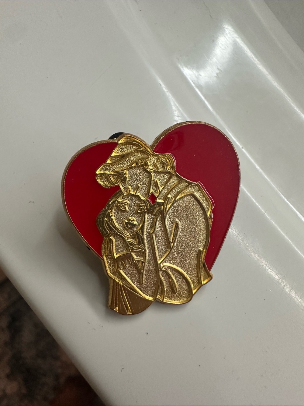 Disney Pocahontas & John Smith Heart Cast Lanyard WDW Princess Pin